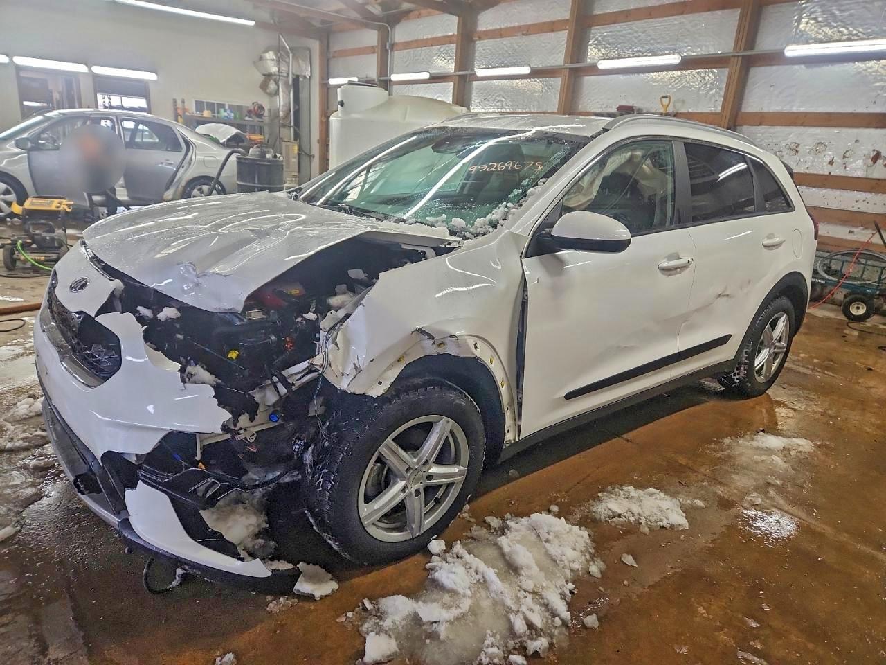 KIA NIRO LX 2021