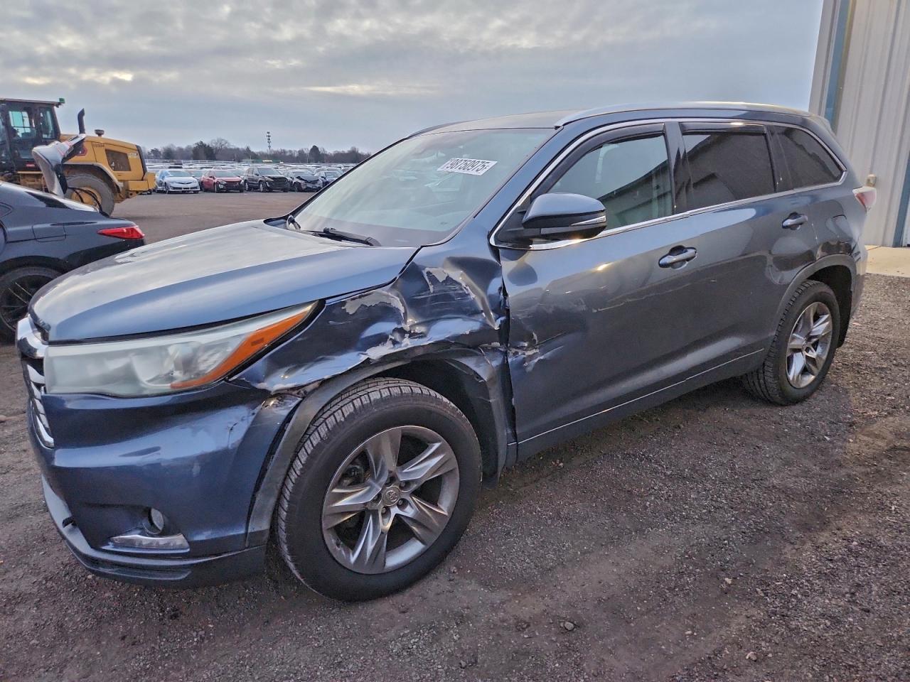 TOYOTA HIGHLANDER 2015