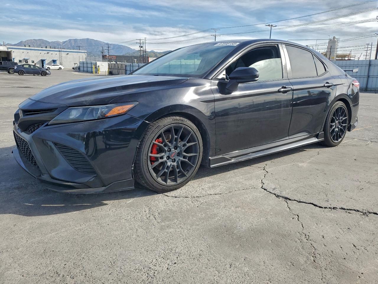 TOYOTA CAMRY TRD 2020
