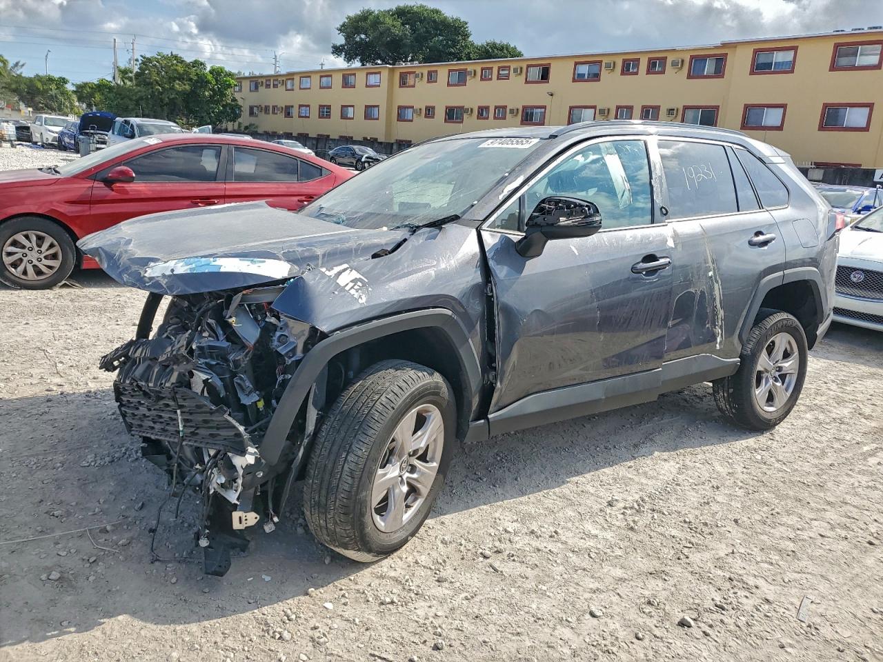 TOYOTA RAV4 2022