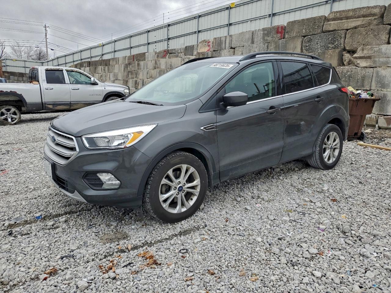 FORD ESCAPE 2018