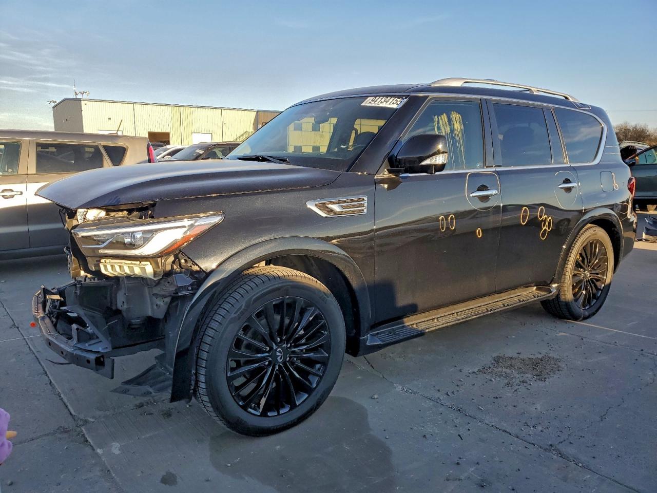 INFINITI QX80 LUXE 2021
