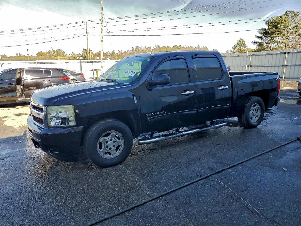 CHEVROLET SILVERADO 2011