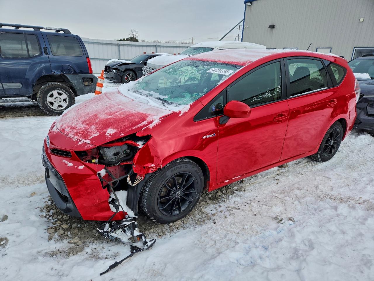 TOYOTA PRIUS V 2016