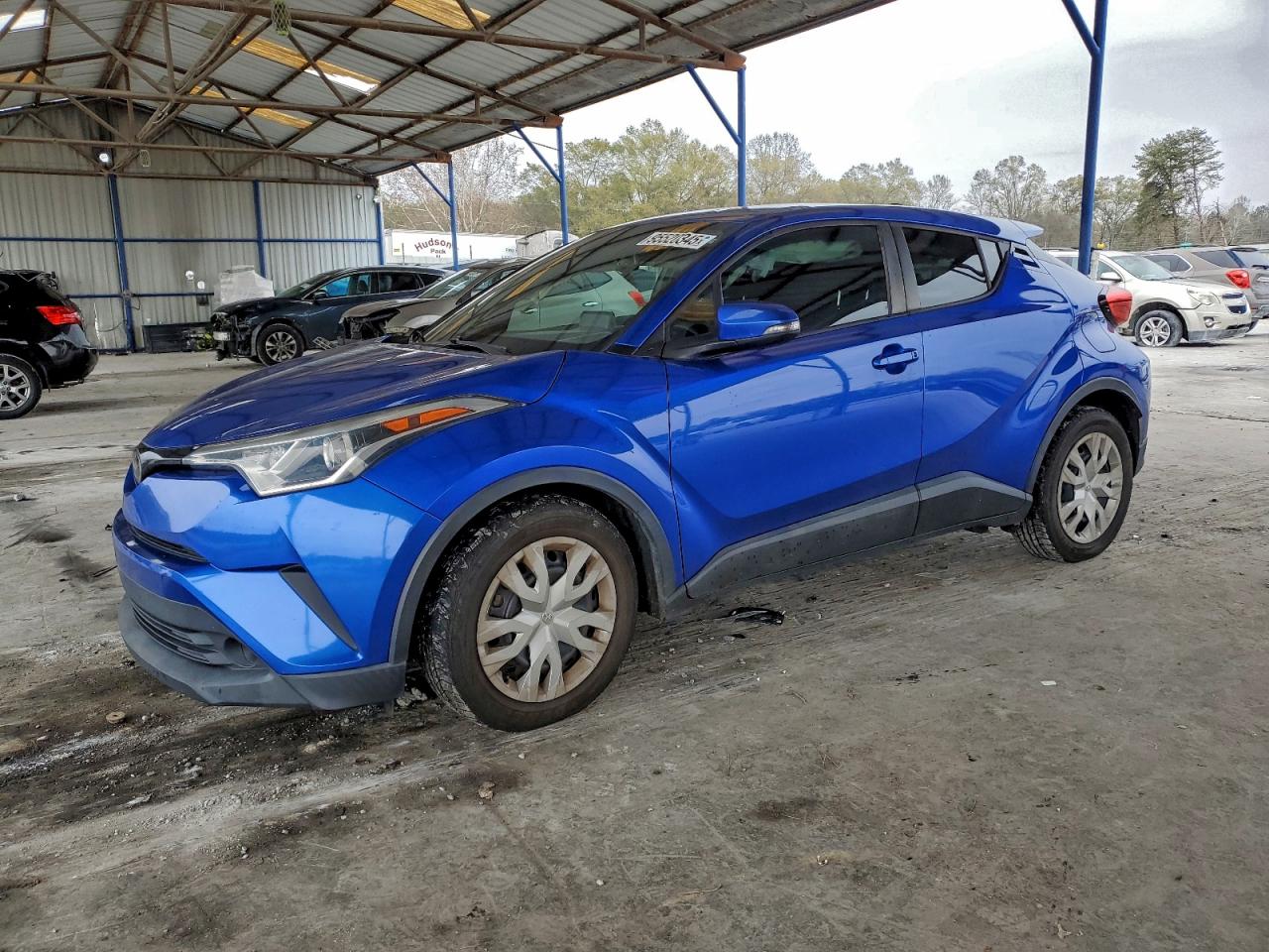 TOYOTA C-HR XLE 2019