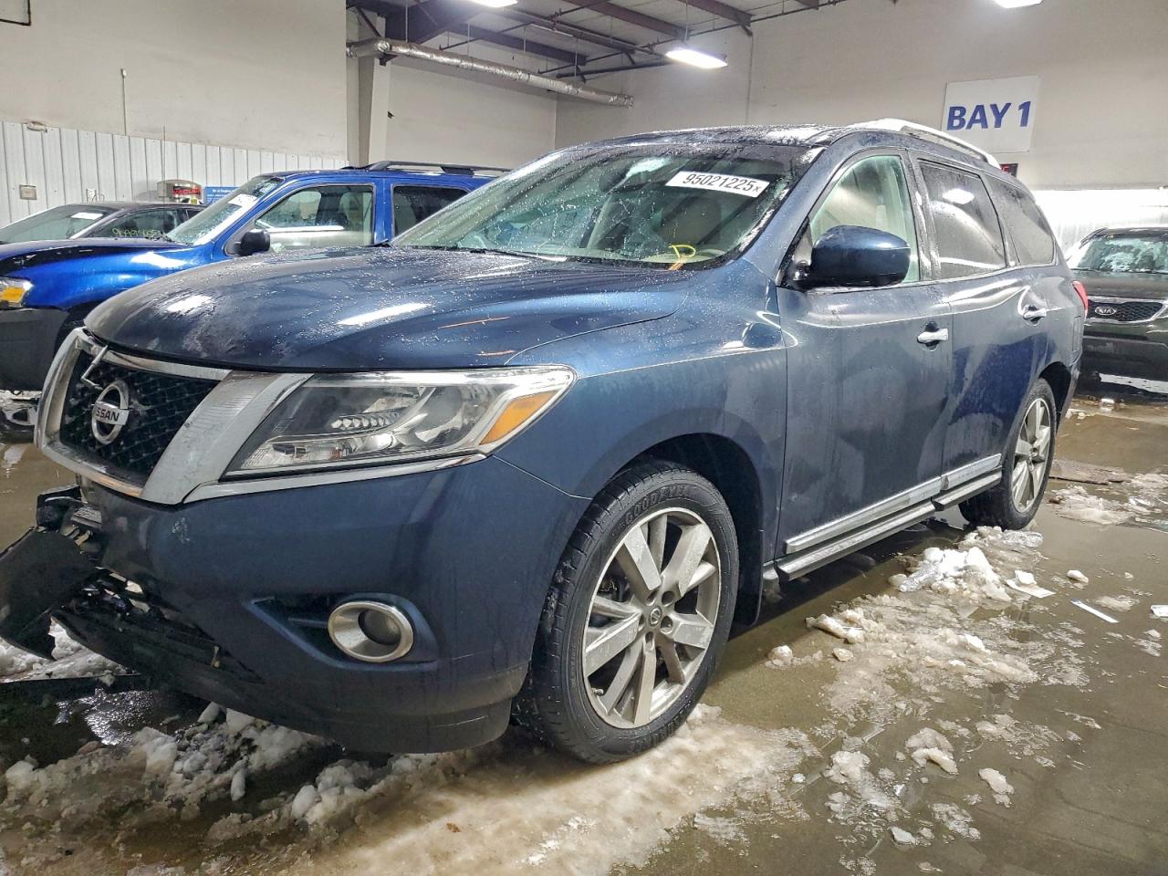 NISSAN PATHFINDER 2014
