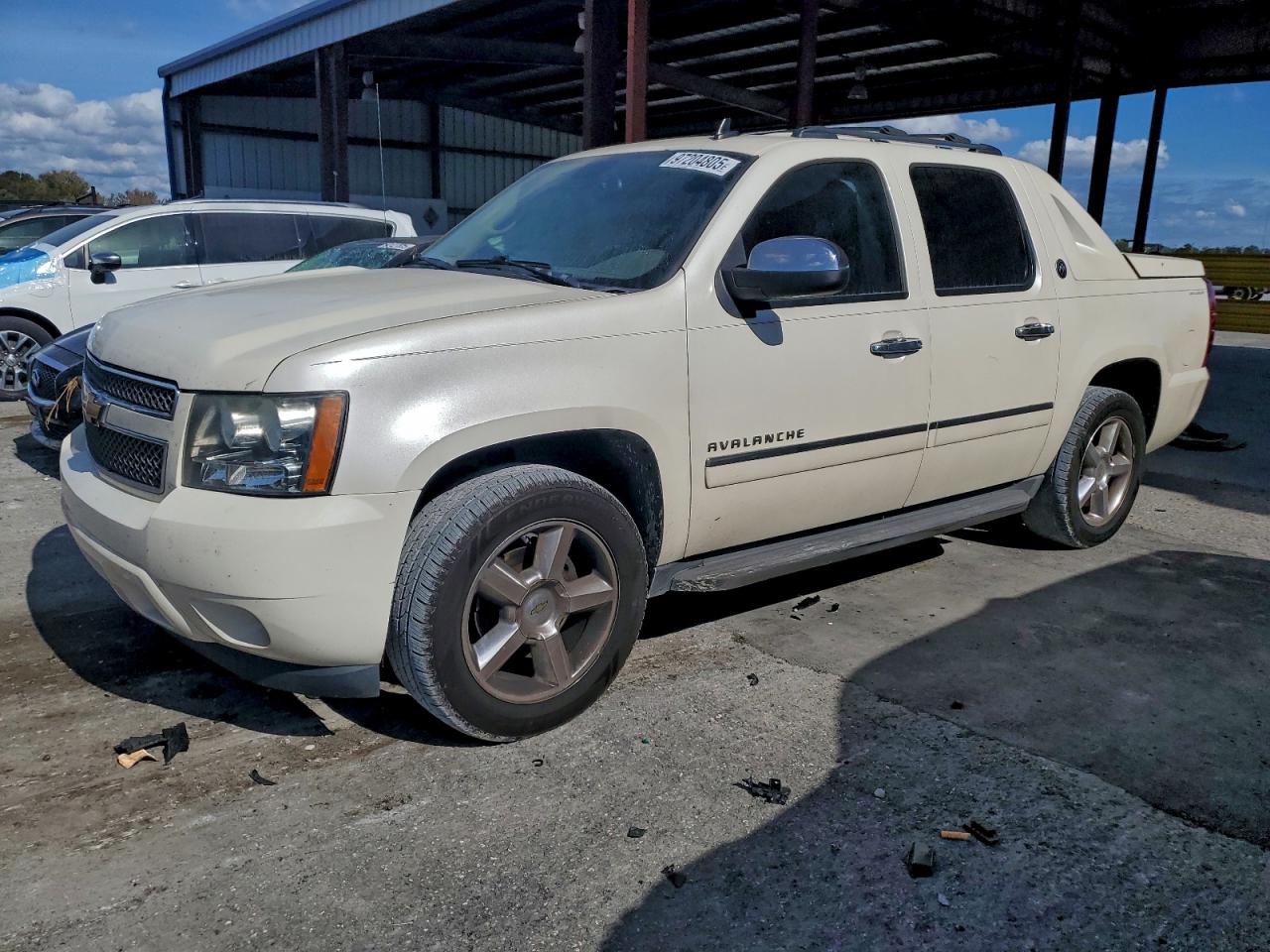 CHEVROLET AVALANCHE 2013