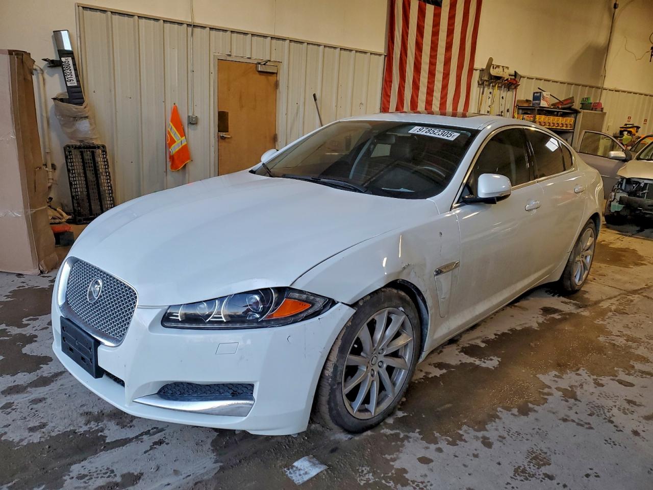 JAGUAR XF 2013