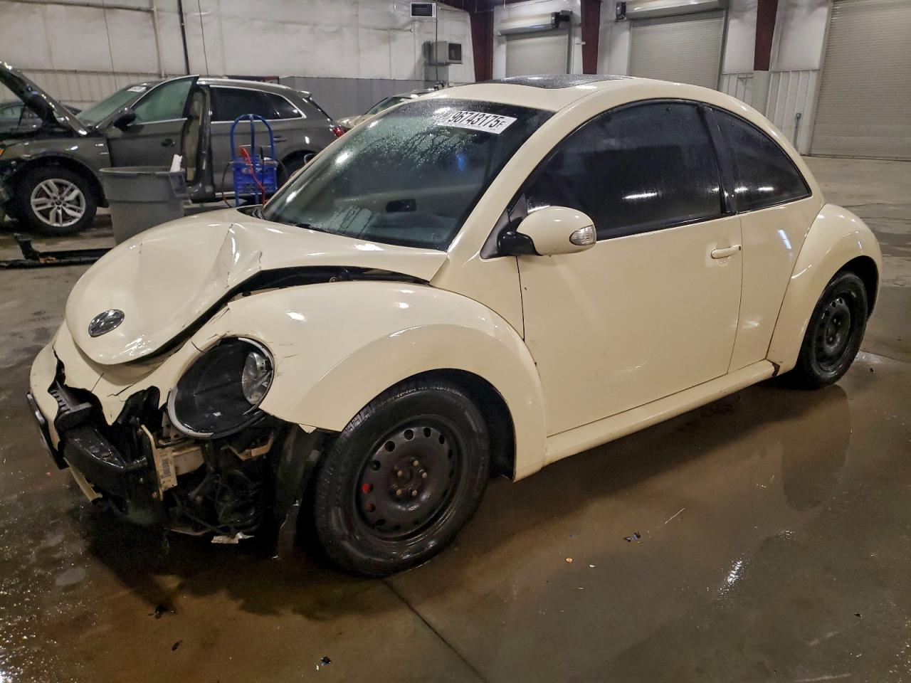VOLKSWAGEN NEW BEETLE 2006