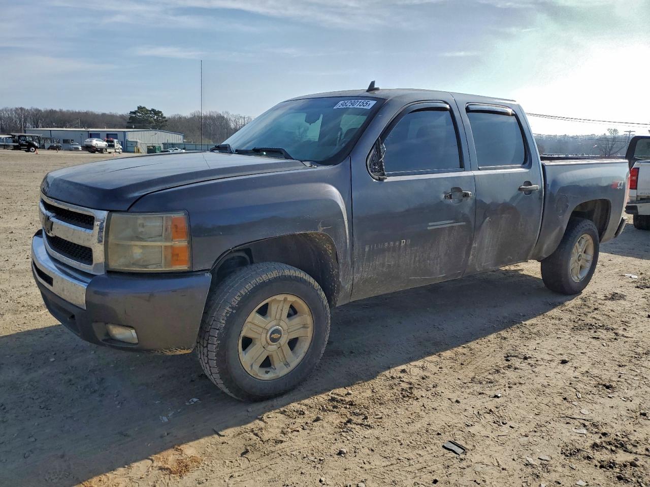 CHEVROLET SILVERADO 2011