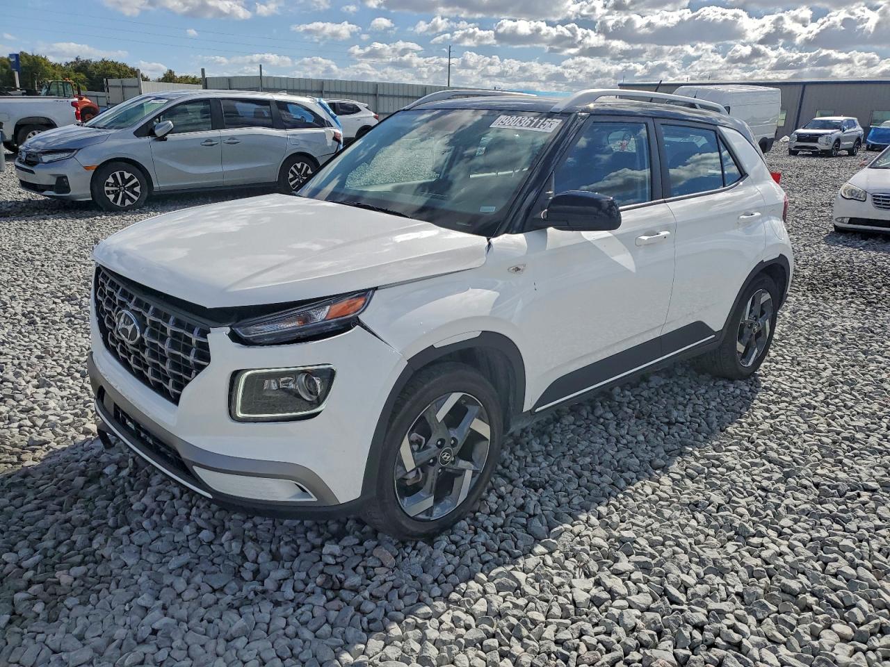 HYUNDAI VENUE SEL 2025