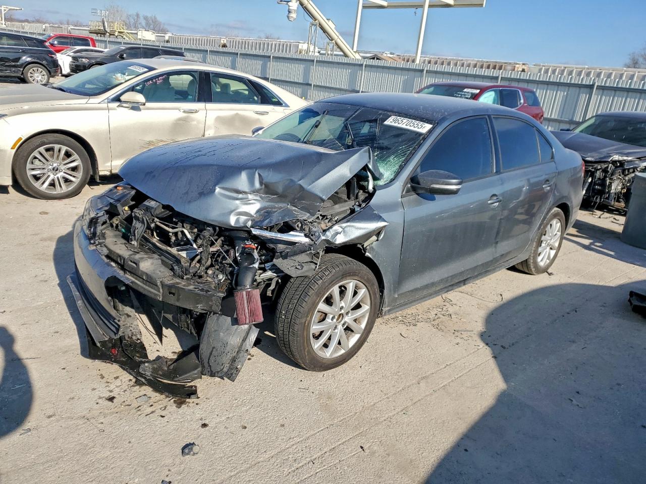 VOLKSWAGEN JETTA 2011