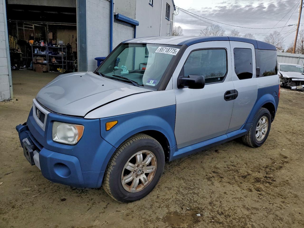 HONDA ELEMENT EX 2006