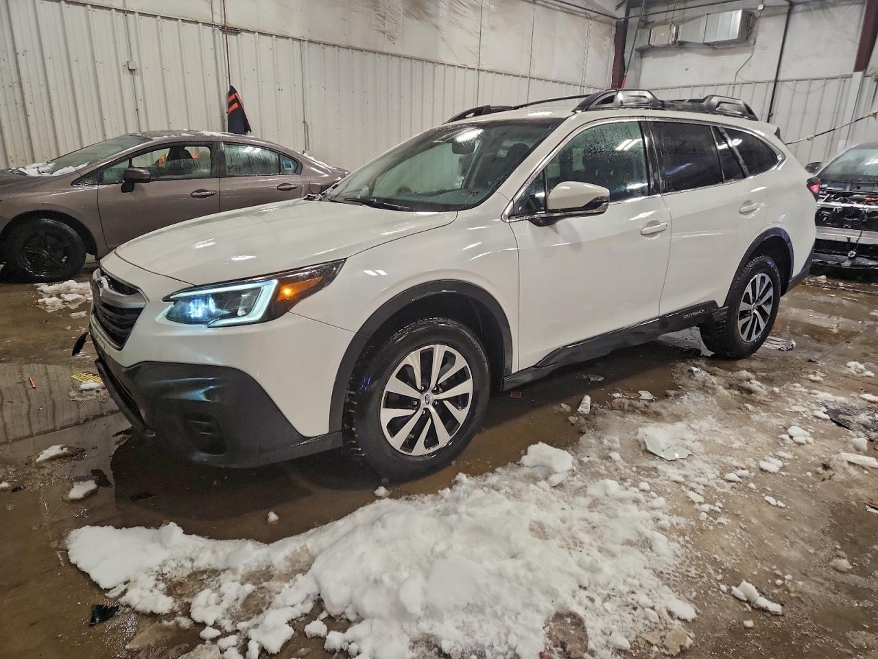SUBARU OUTBACK 2020