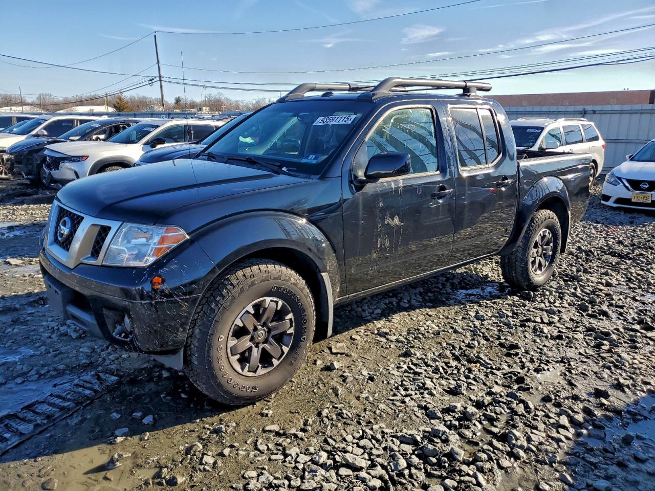 NISSAN FRONTIER 2015