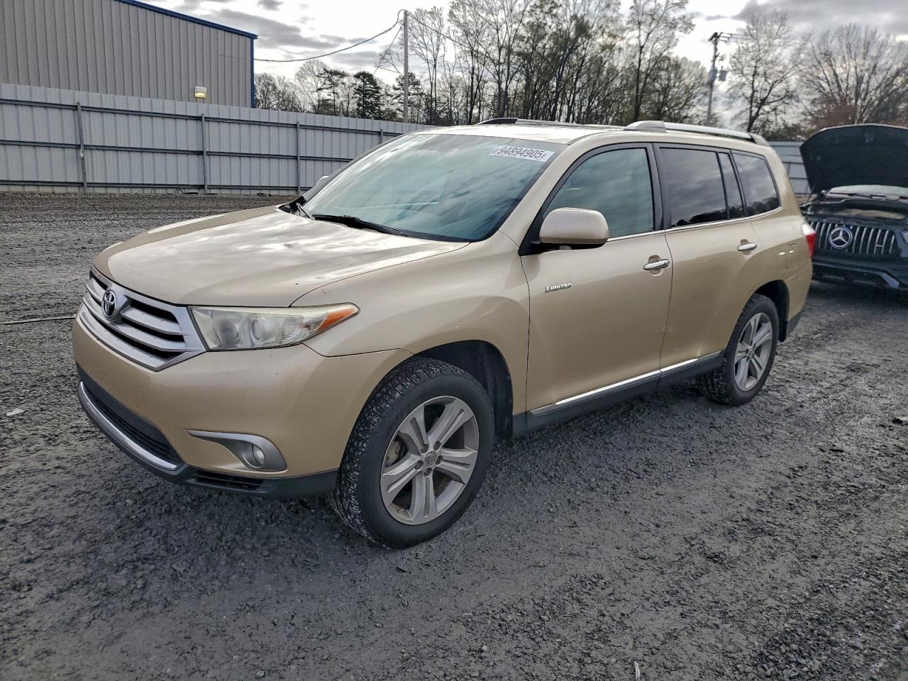 TOYOTA HIGHLANDER 2013
