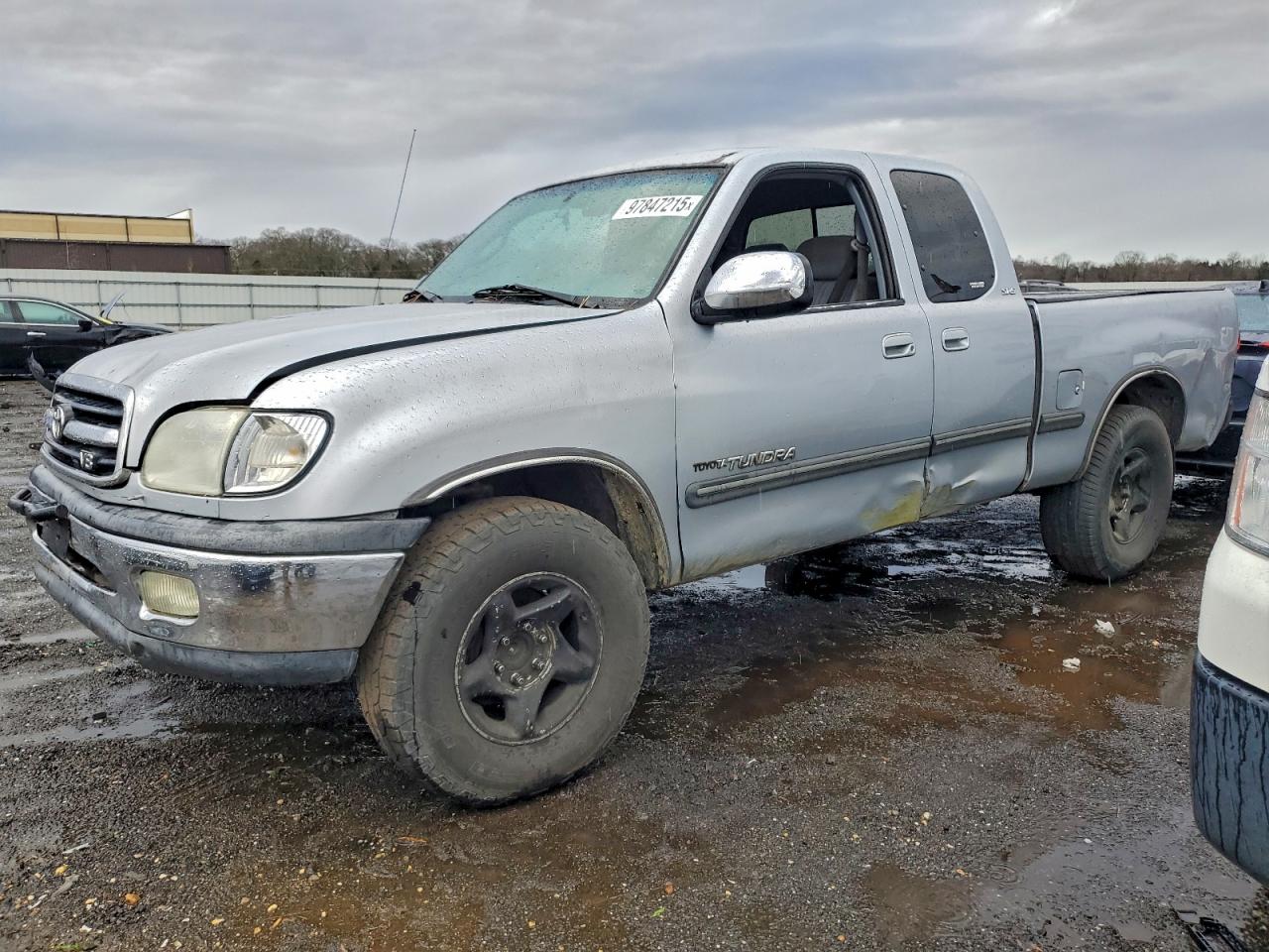 TOYOTA TUNDRA 2000