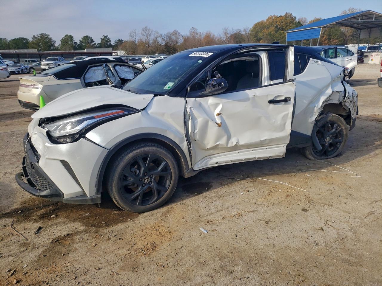 TOYOTA C-HR XLE 2022