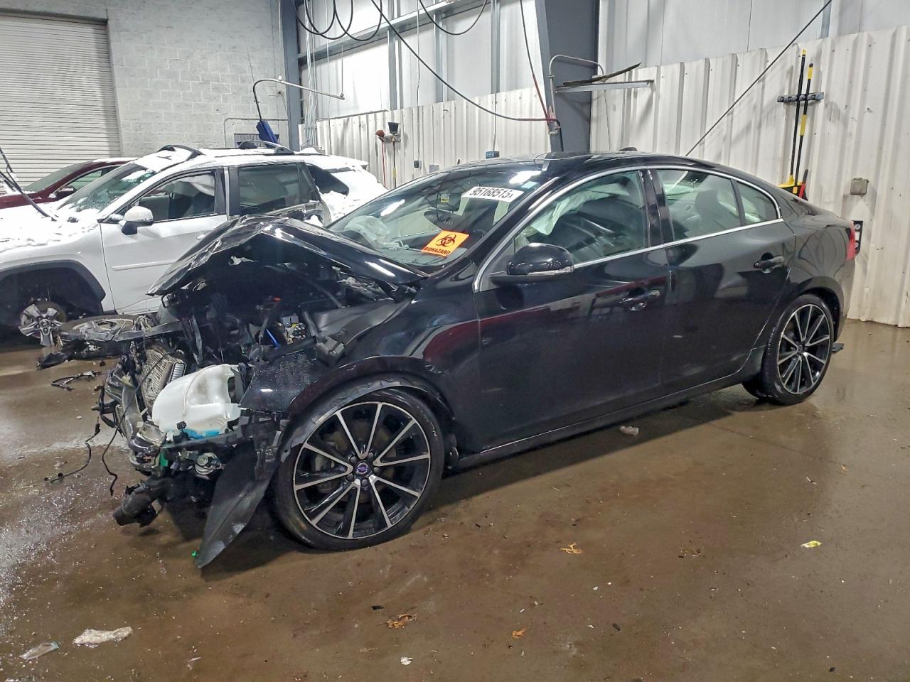 VOLVO S60 2016