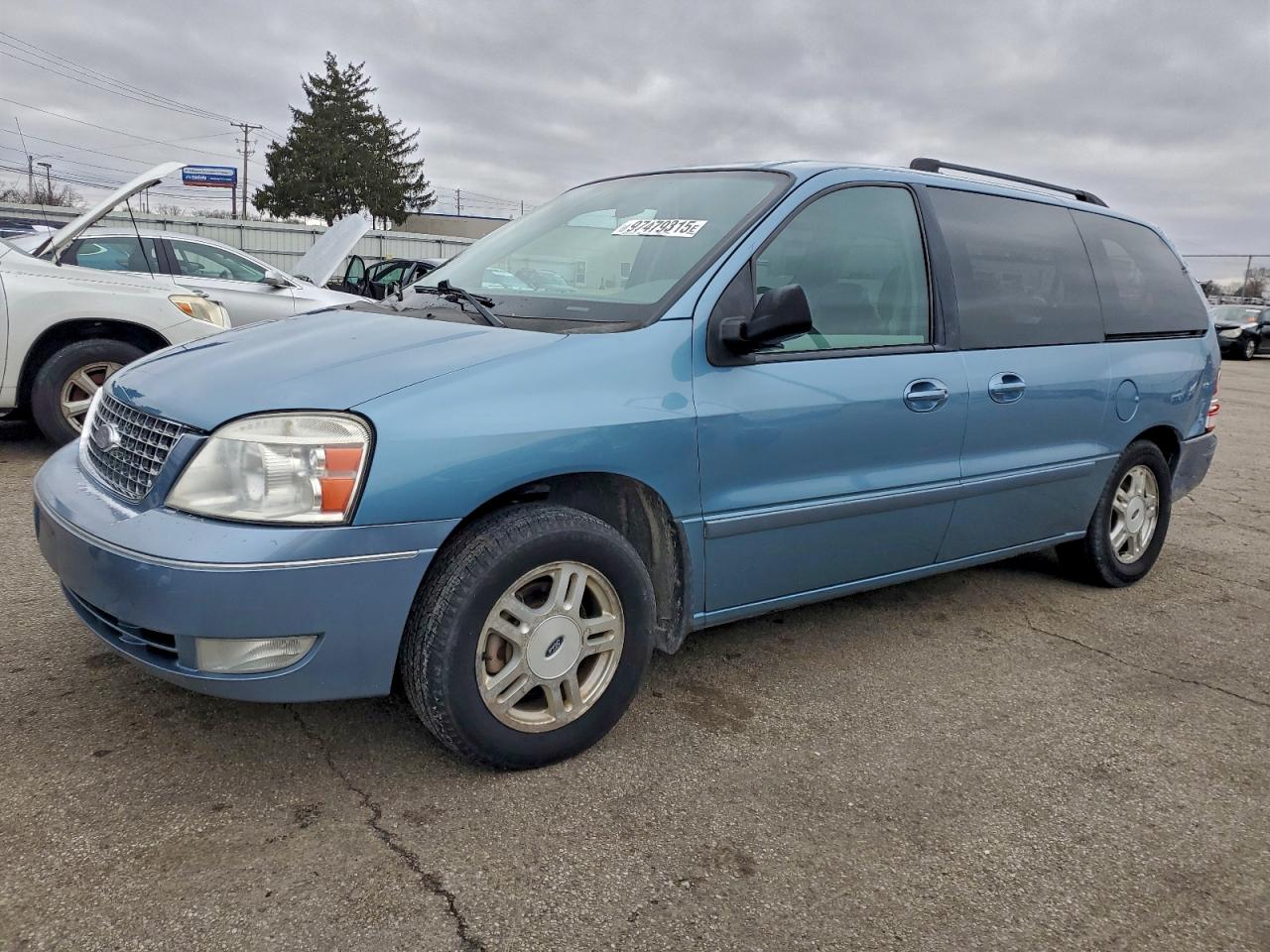 FORD FREESTAR S 2007