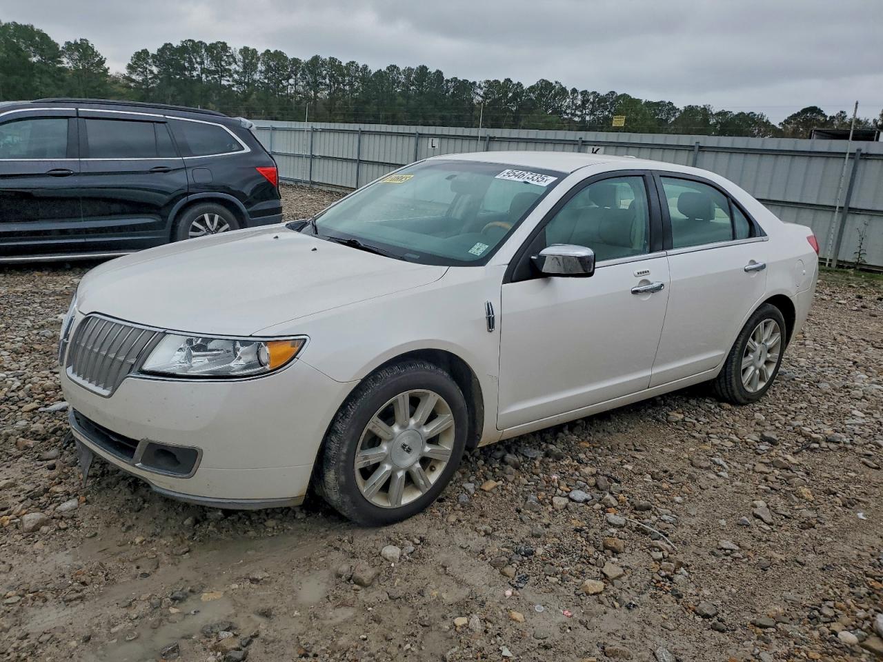 LINCOLN MKZ 2011
