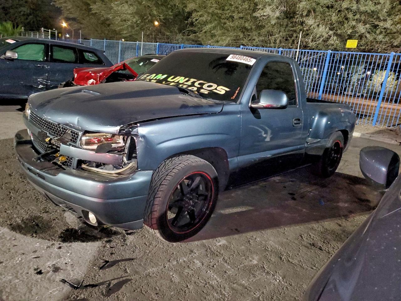 CHEVROLET SILVERADO 2002