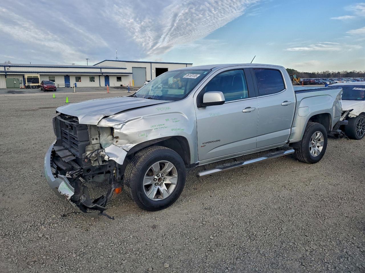 GMC CANYON SLE 2017