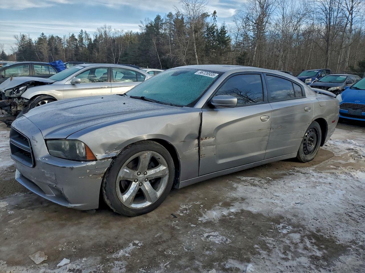 DODGE CHARGER R/ 2011