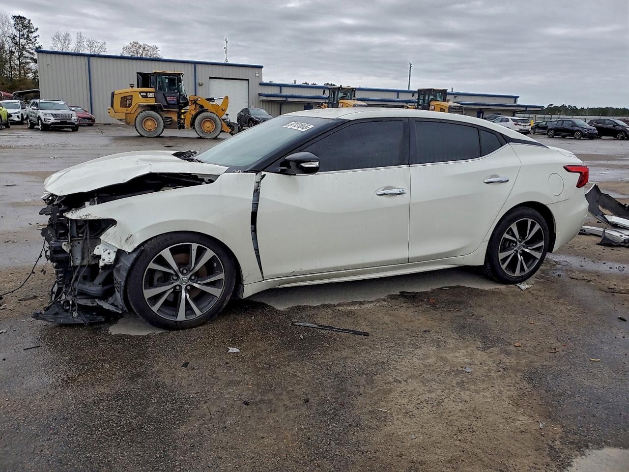 NISSAN MAXIMA 2016