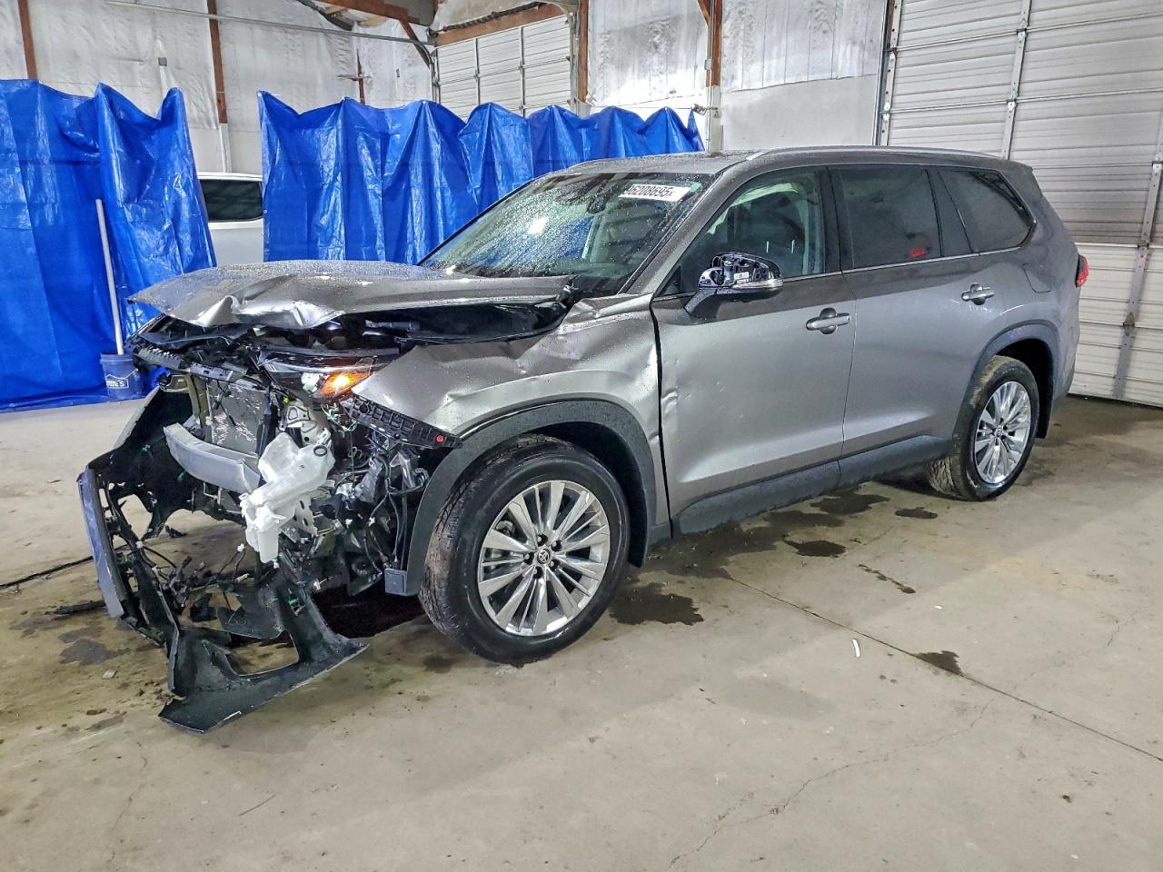 TOYOTA GRAND HIGHLANDER 2025