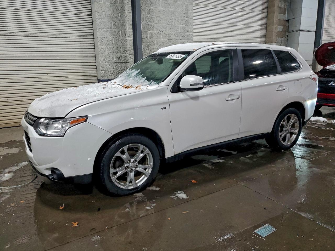 MITSUBISHI OUTLANDER 2014