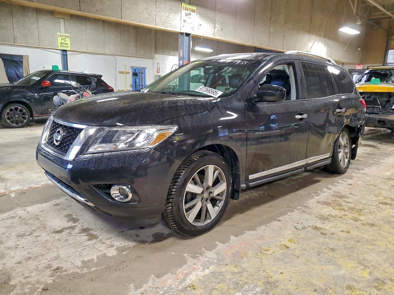 NISSAN PATHFINDER 2016