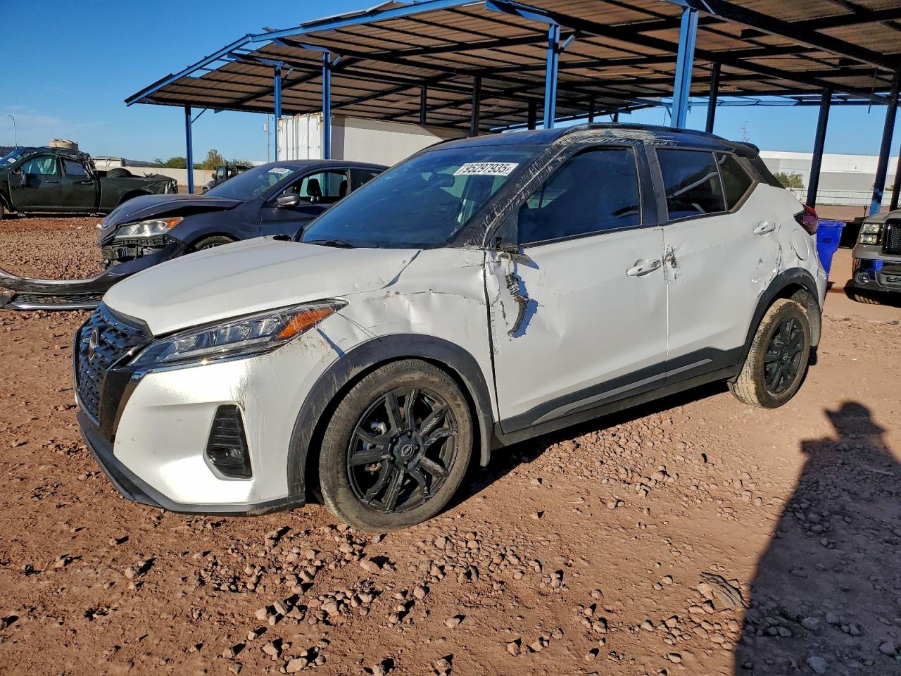 NISSAN KICKS SR 2024