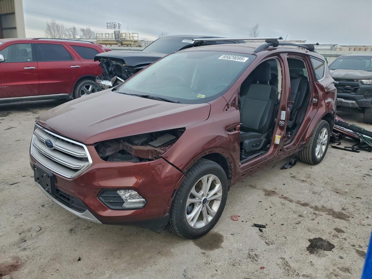 FORD ESCAPE 2018