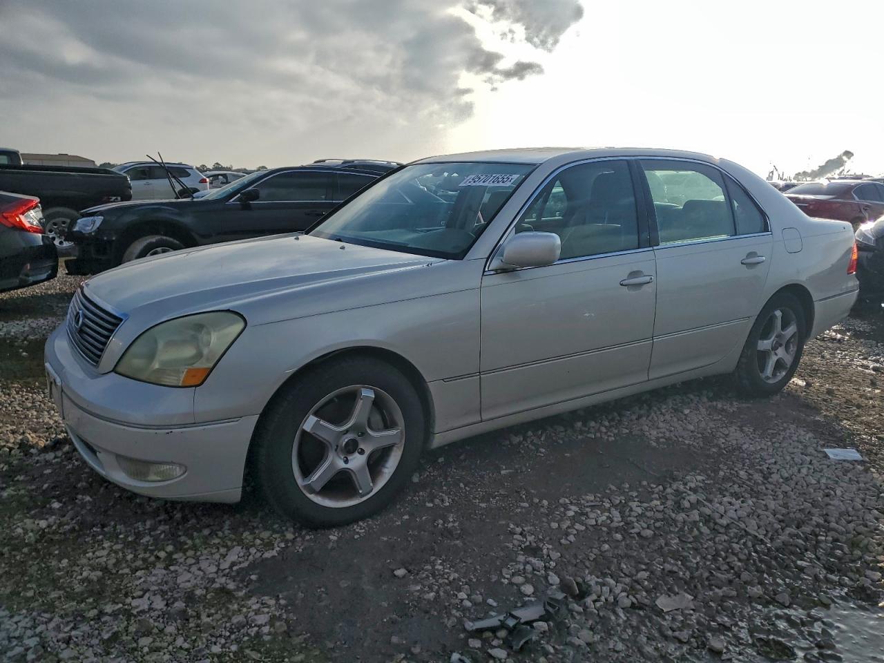 LEXUS LS 430 2002