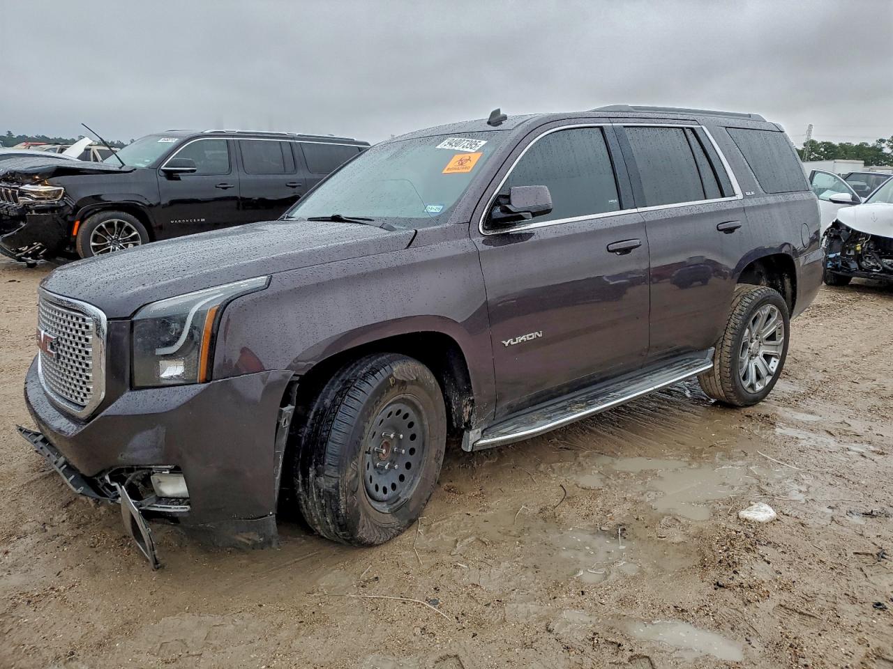 GMC YUKON SLE 2015