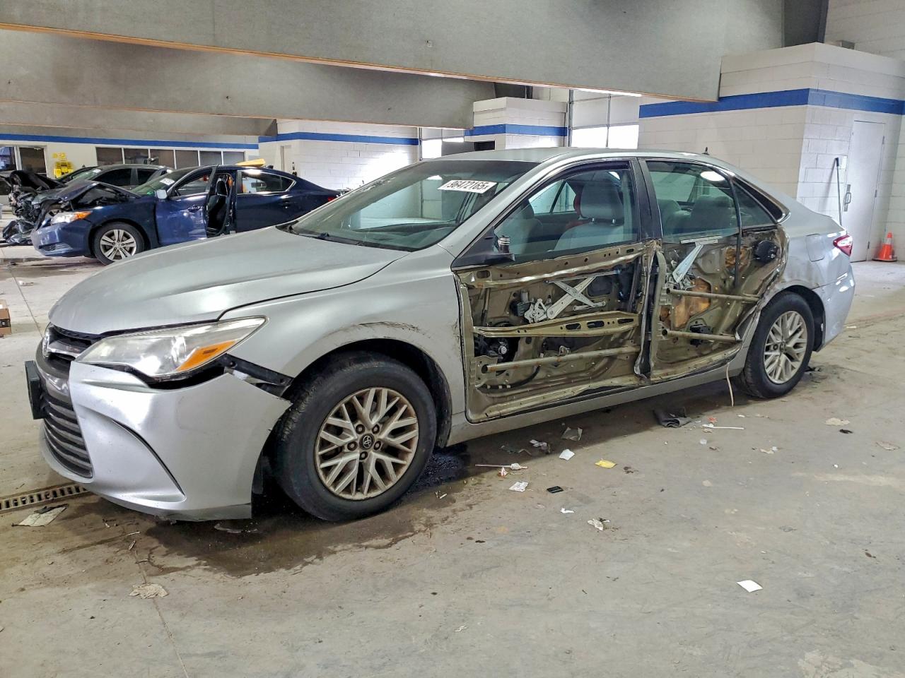 TOYOTA CAMRY 2017