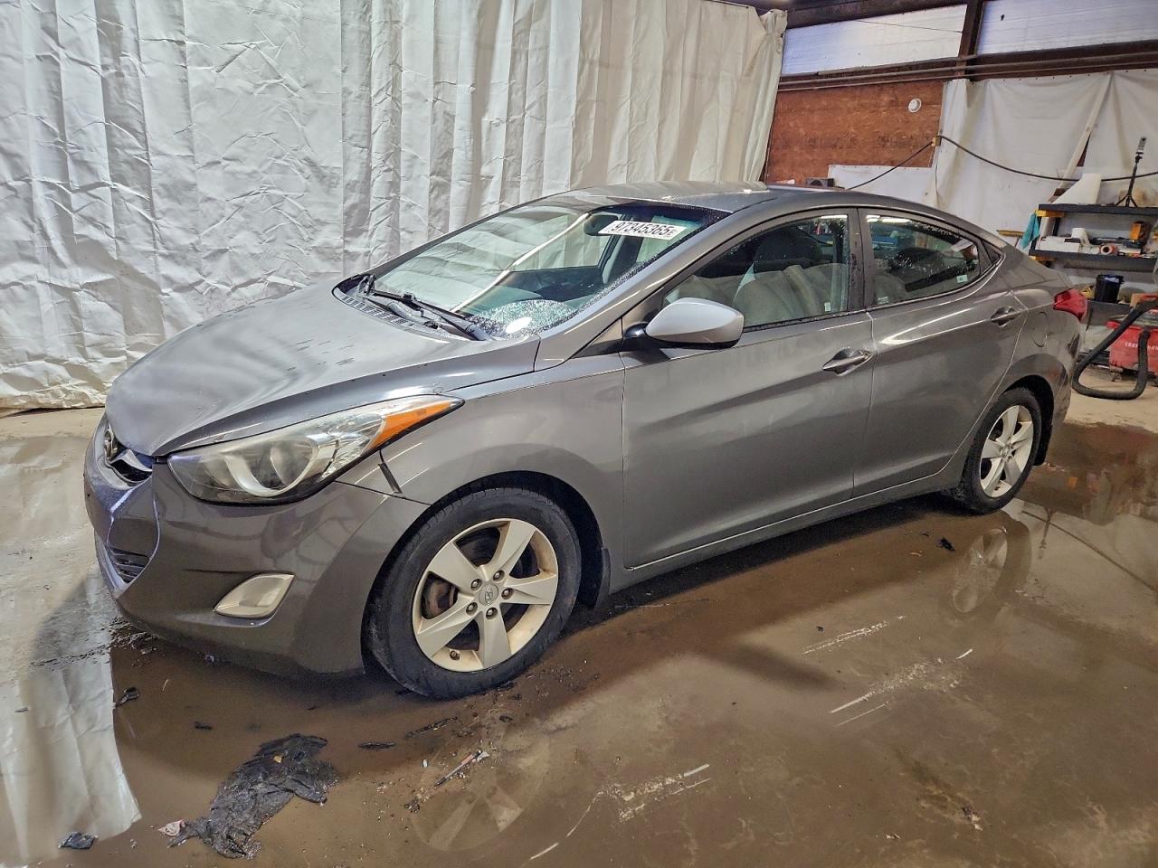 HYUNDAI ELANTRA 2013
