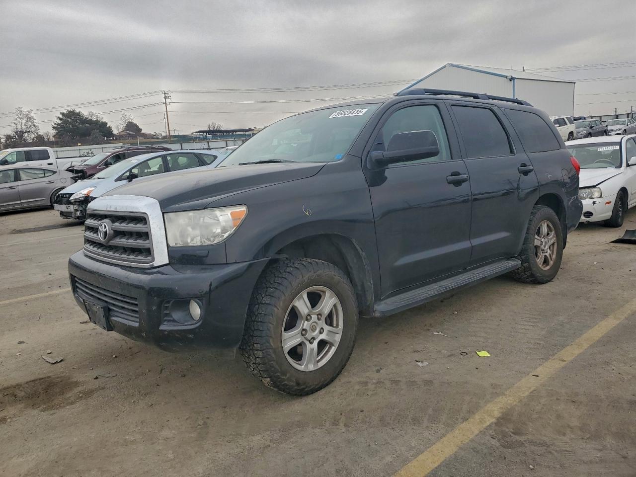 TOYOTA SEQUOIA SR 2016