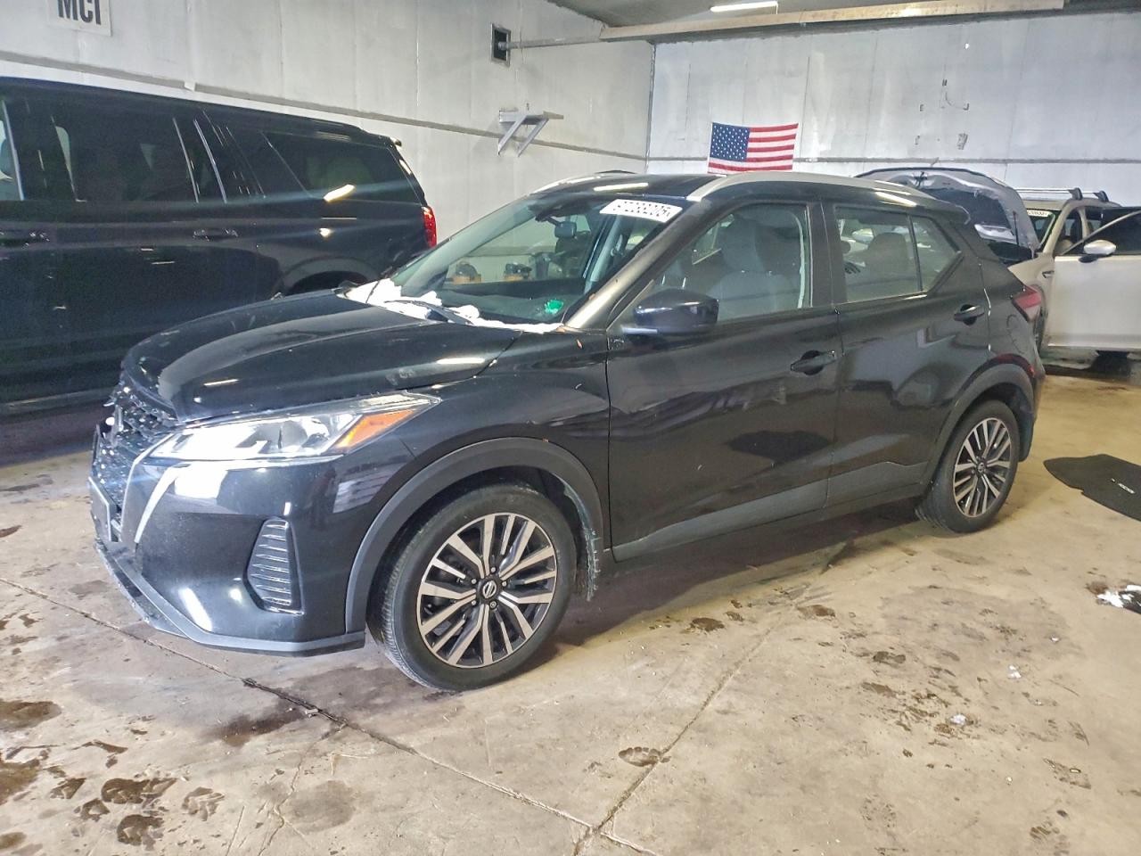 NISSAN KICKS 2021