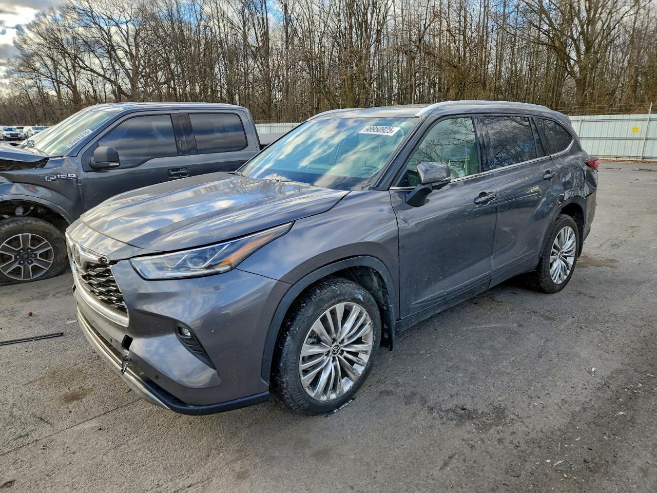 TOYOTA HIGHLANDER 2025