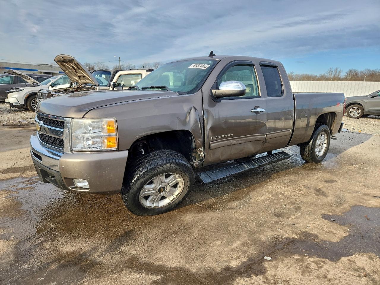 CHEVROLET SILVERADO 2011