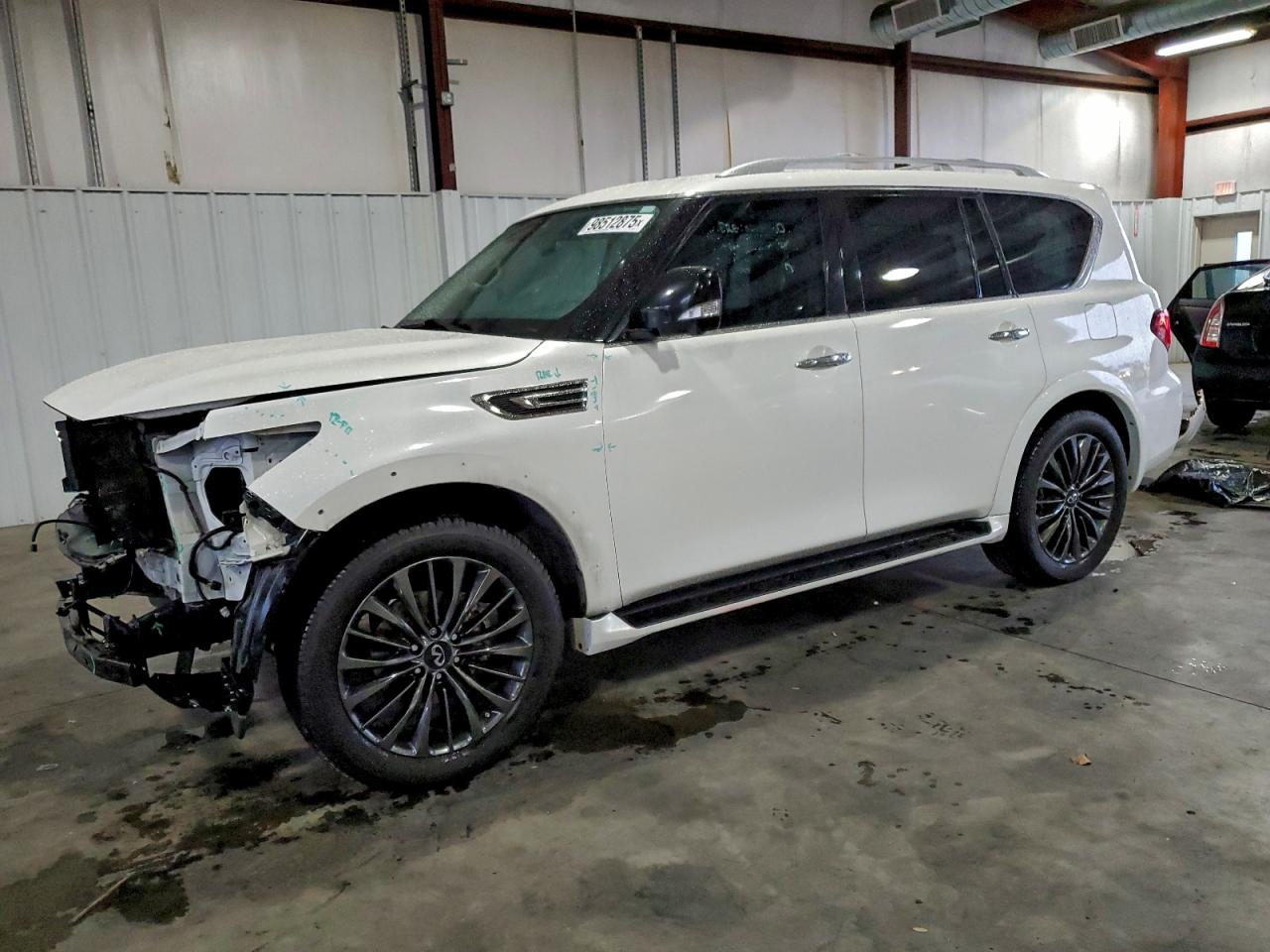 INFINITI QX80 LUXE 2021