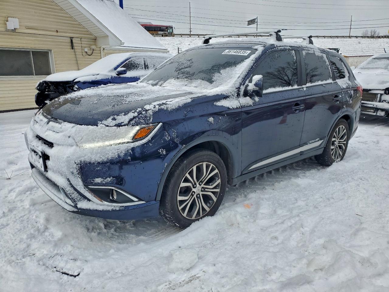 MITSUBISHI OUTLANDER 2017