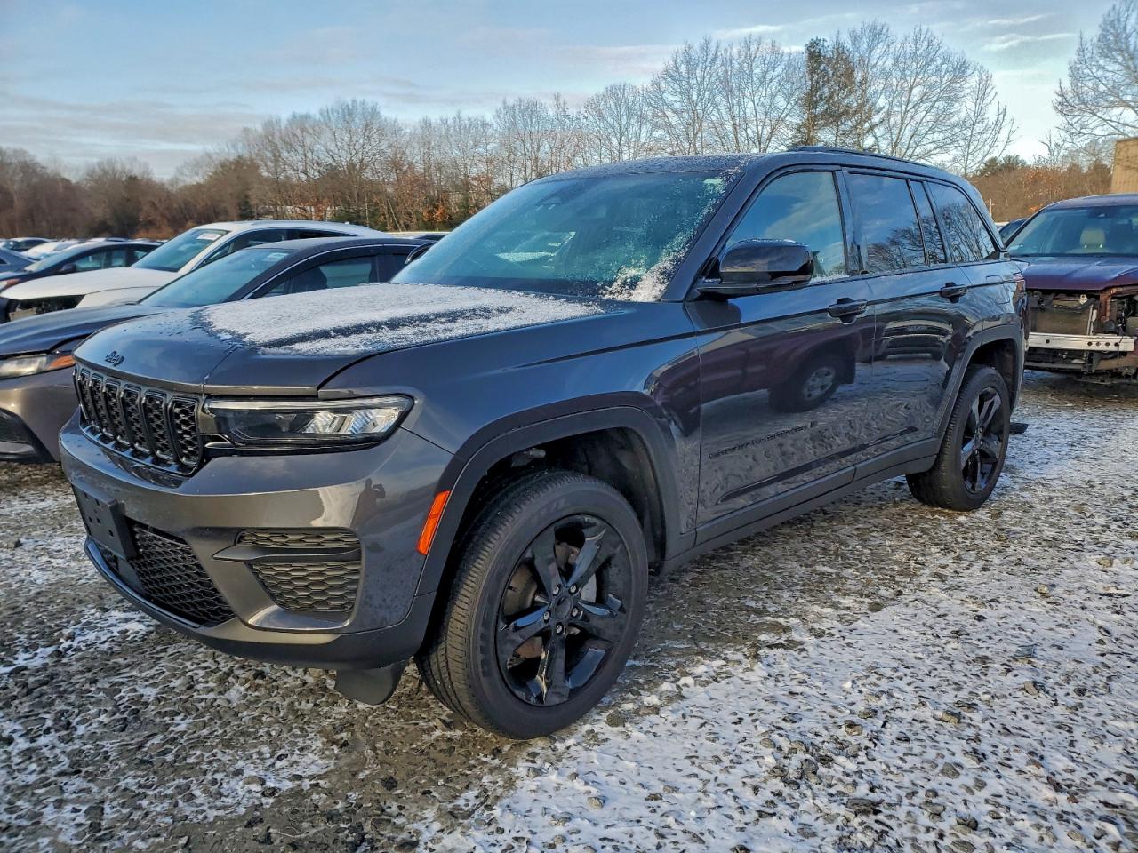 JEEP GRAND CHEROKEE 2024