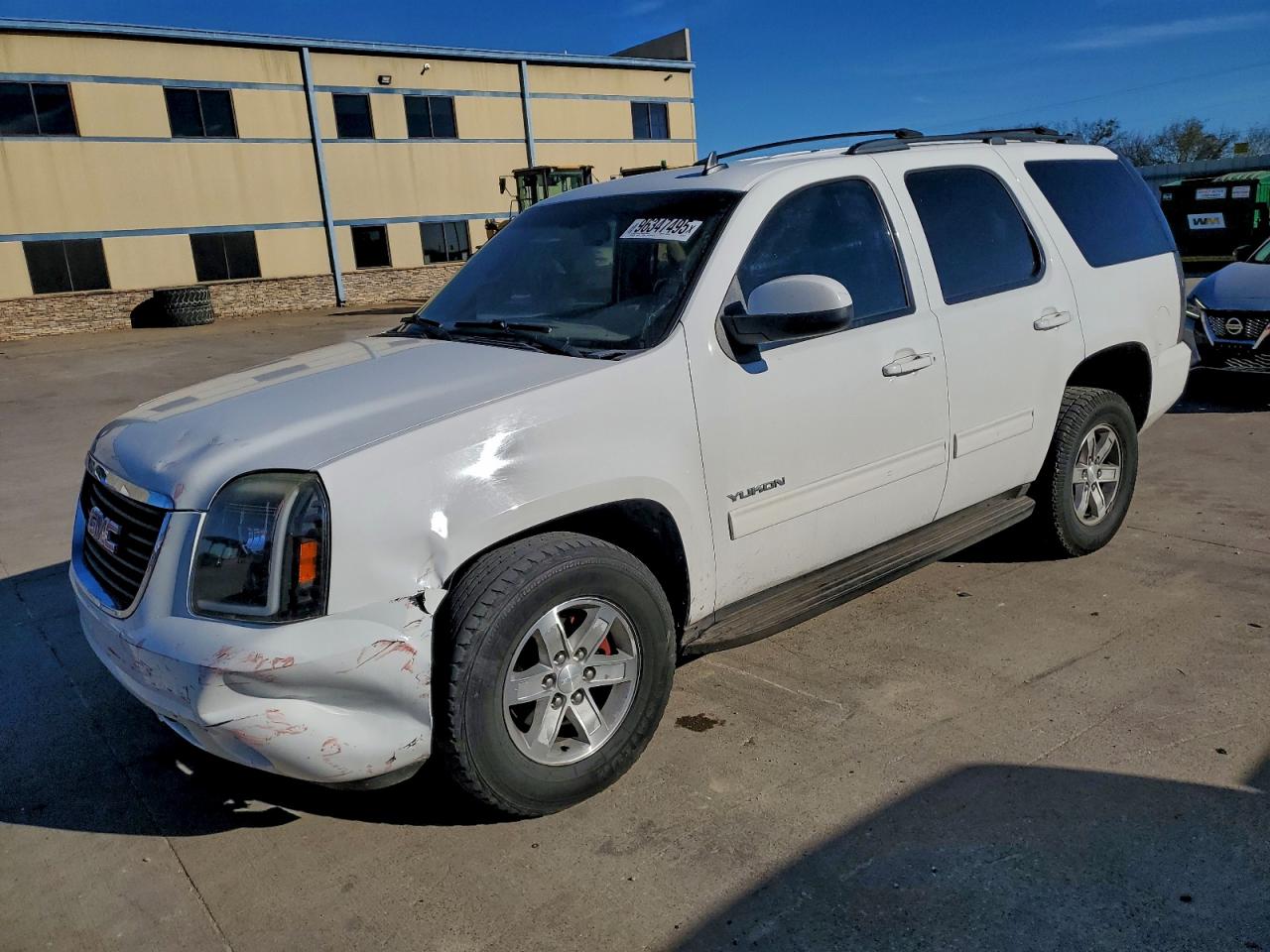 GMC YUKON SLE 2012