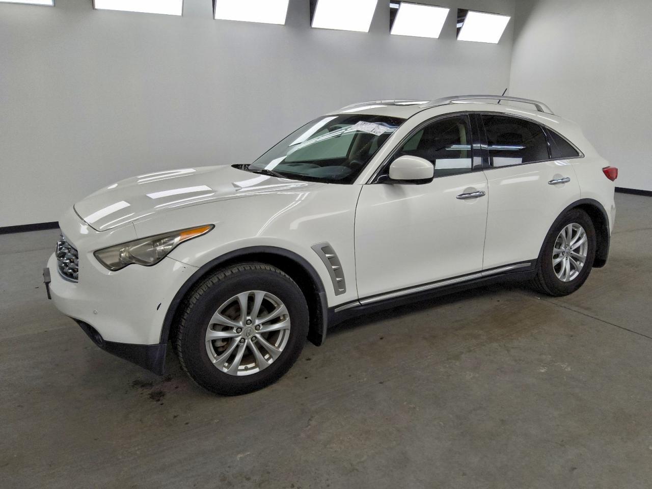 INFINITI FX35 2009
