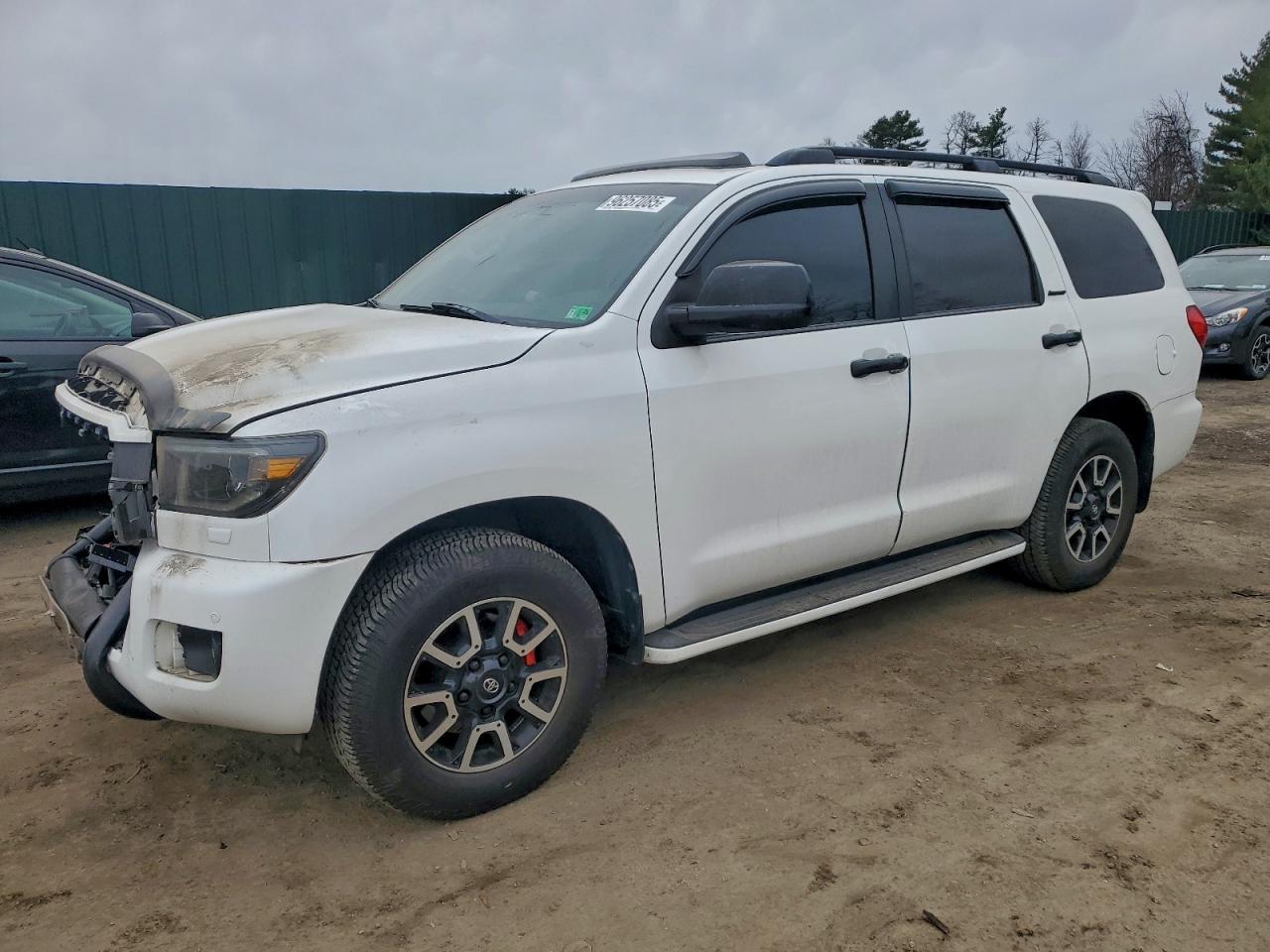 TOYOTA SEQUOIA LI 2012