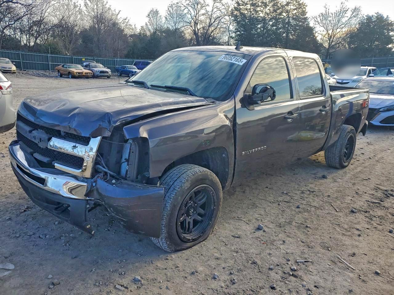 CHEVROLET SILVERADO 2011