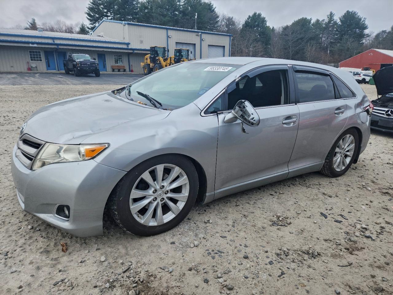 TOYOTA VENZA LE 2015
